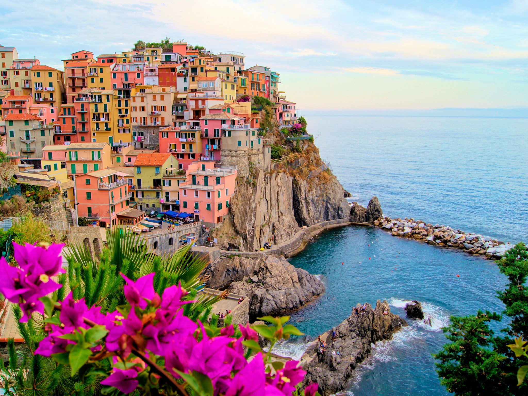 cinque-terre-italy-cr-getty