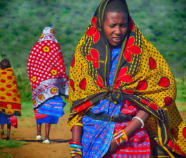 Maasai Woman (Photo by Lisa Drake)